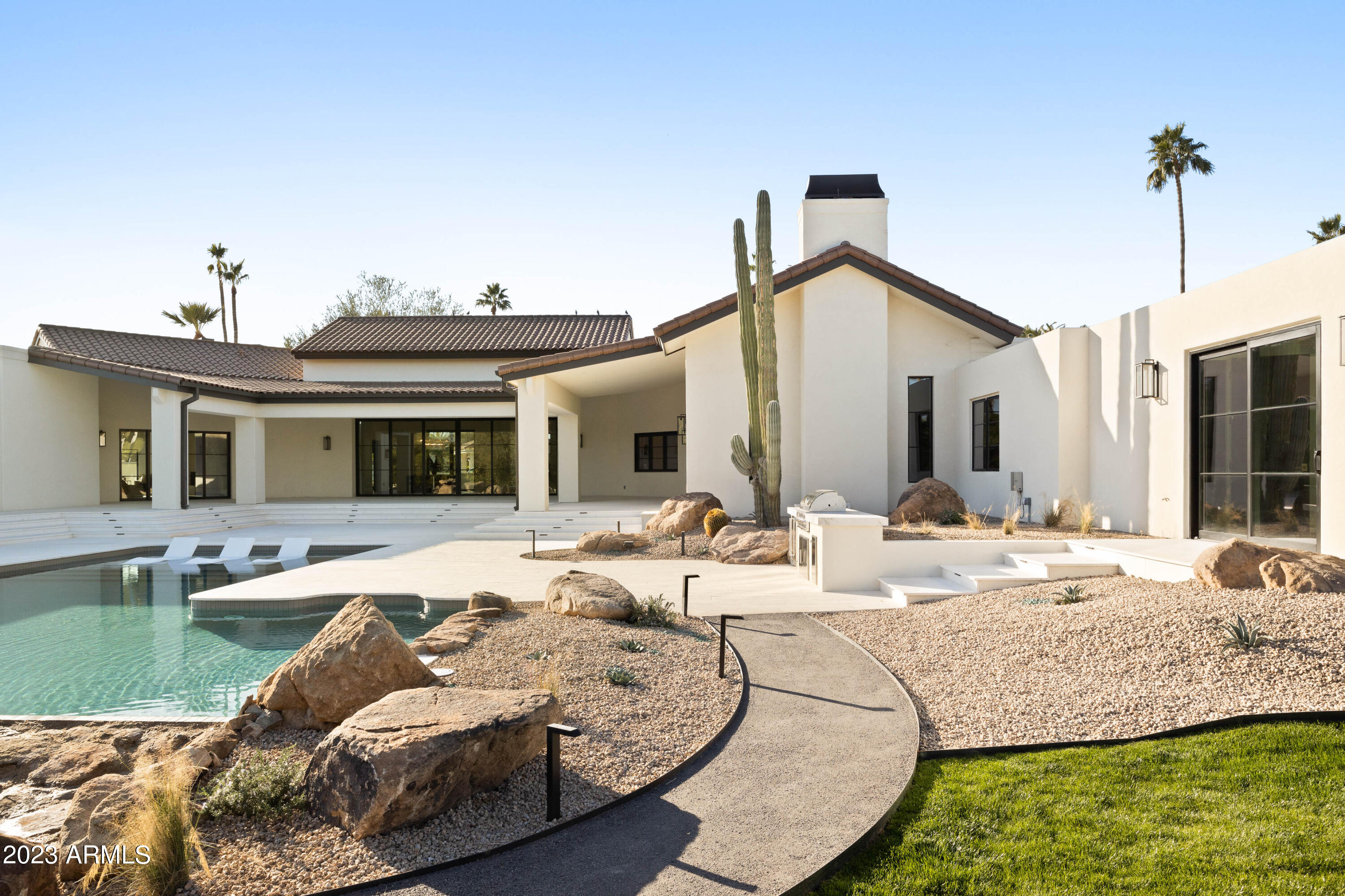 8635 N 65TH Street