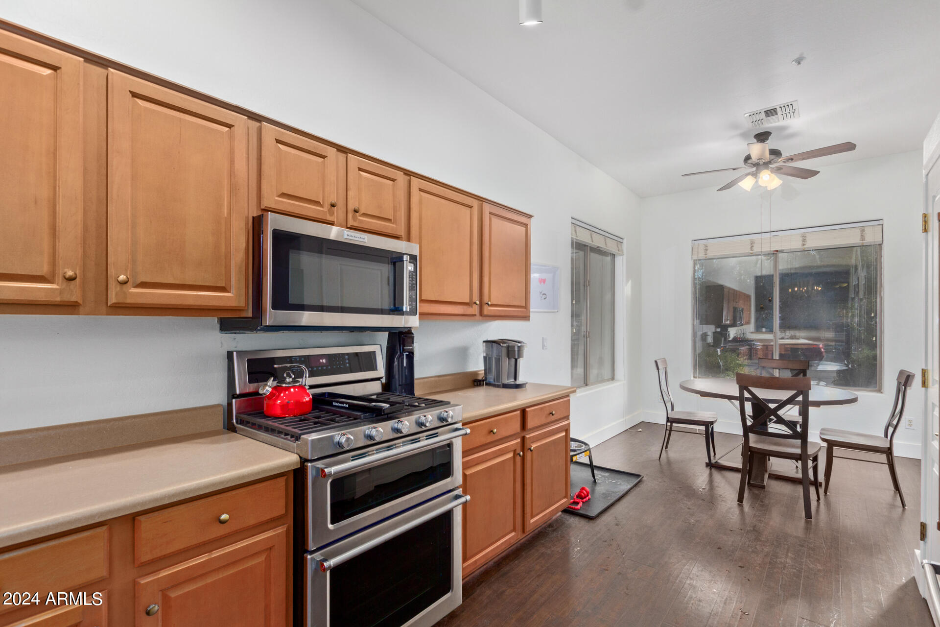 1412 W MARLIN Drive