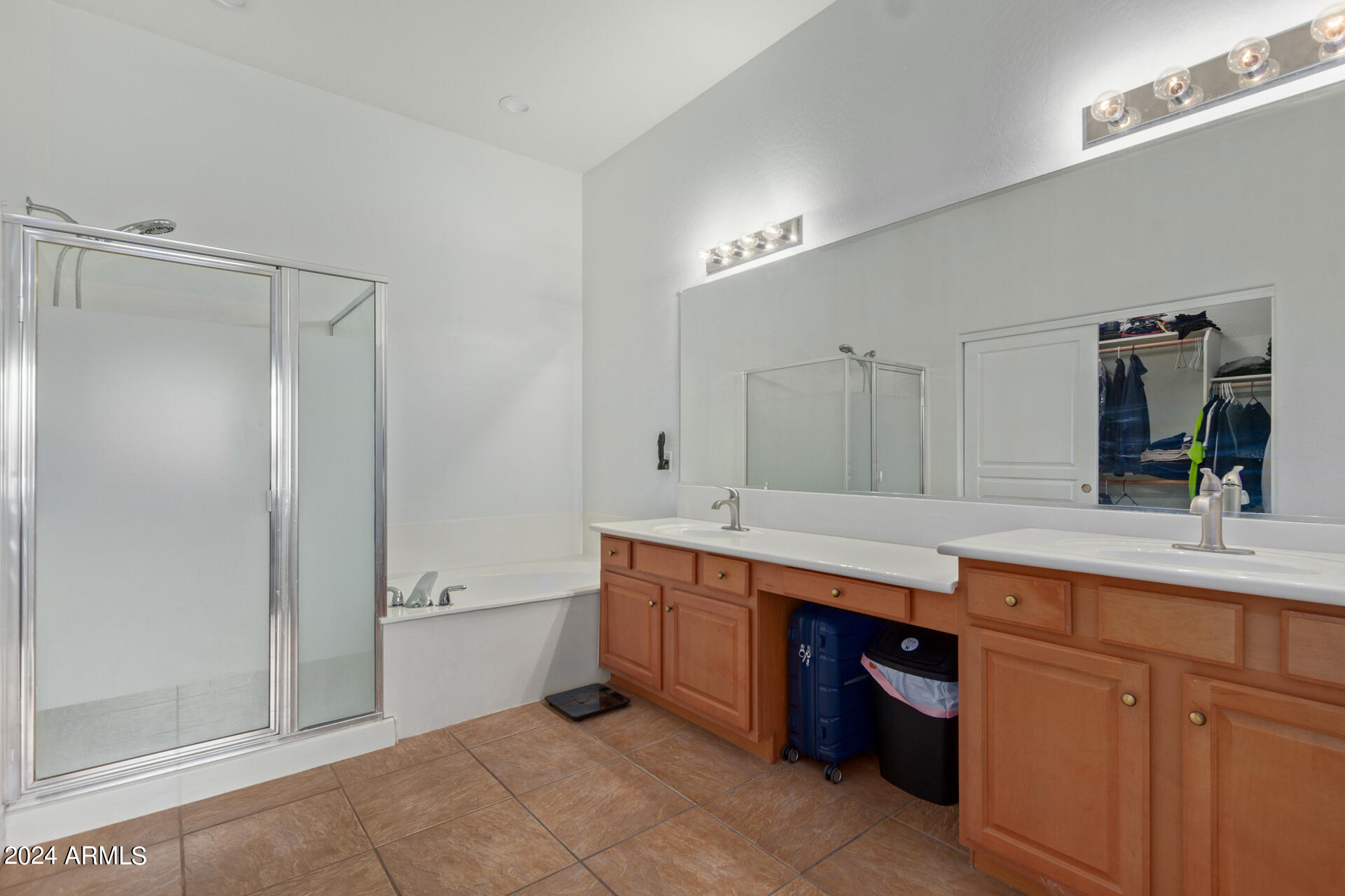 1412 W MARLIN Drive