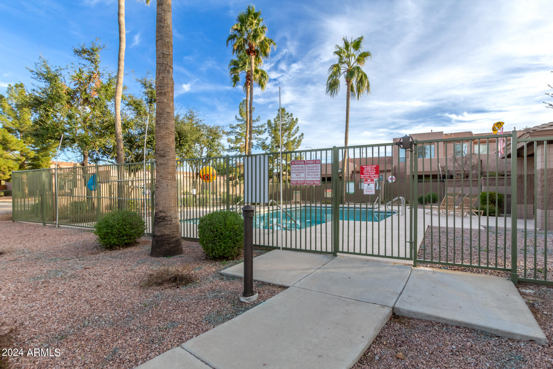 1412 W MARLIN Drive