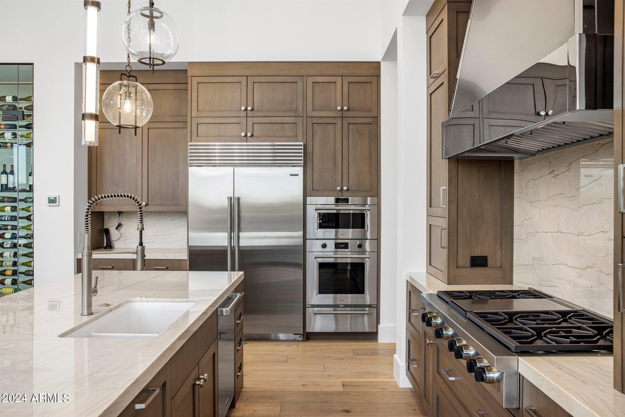 8491 E WHISPER ROCK Trail