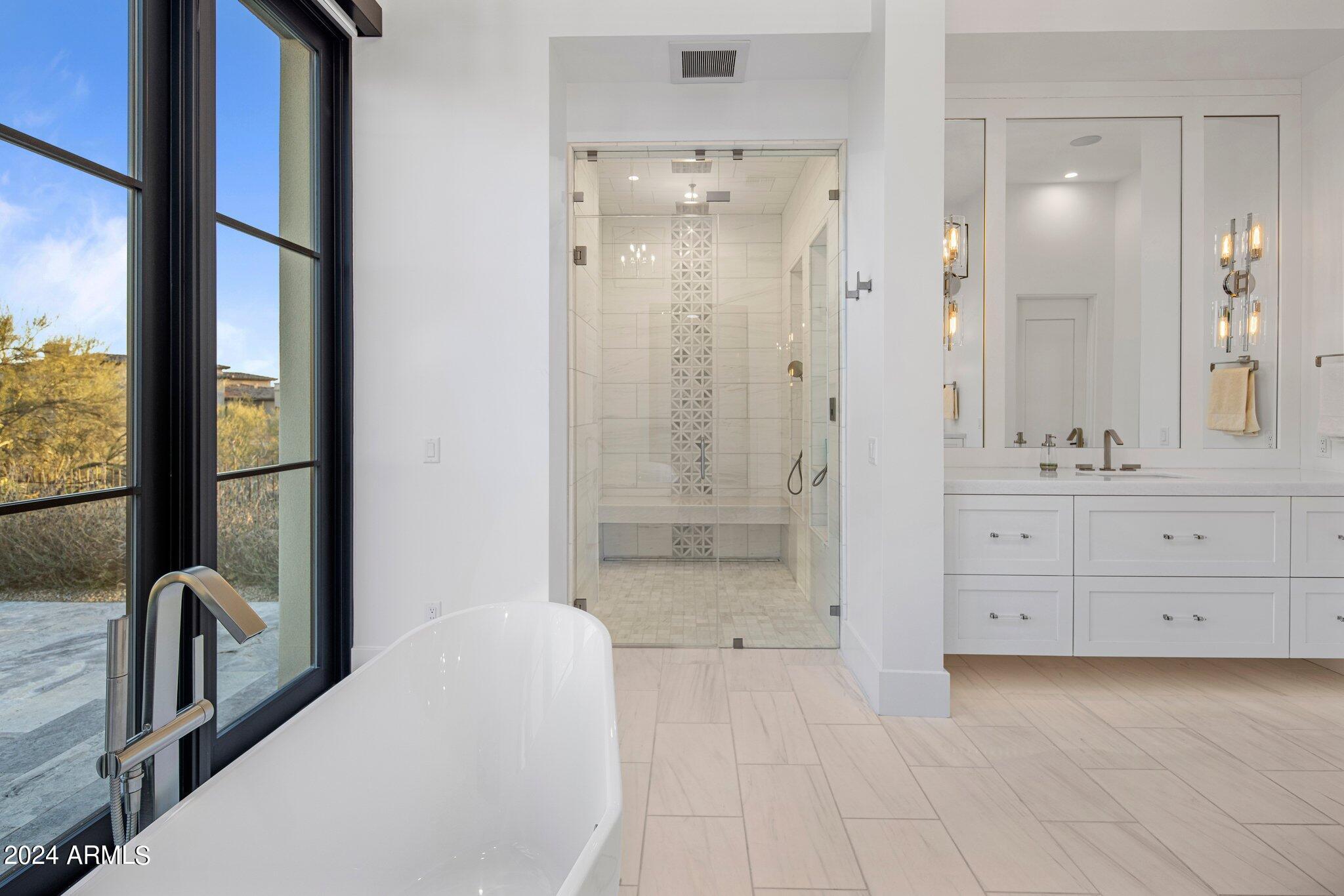 8491 E WHISPER ROCK Trail
