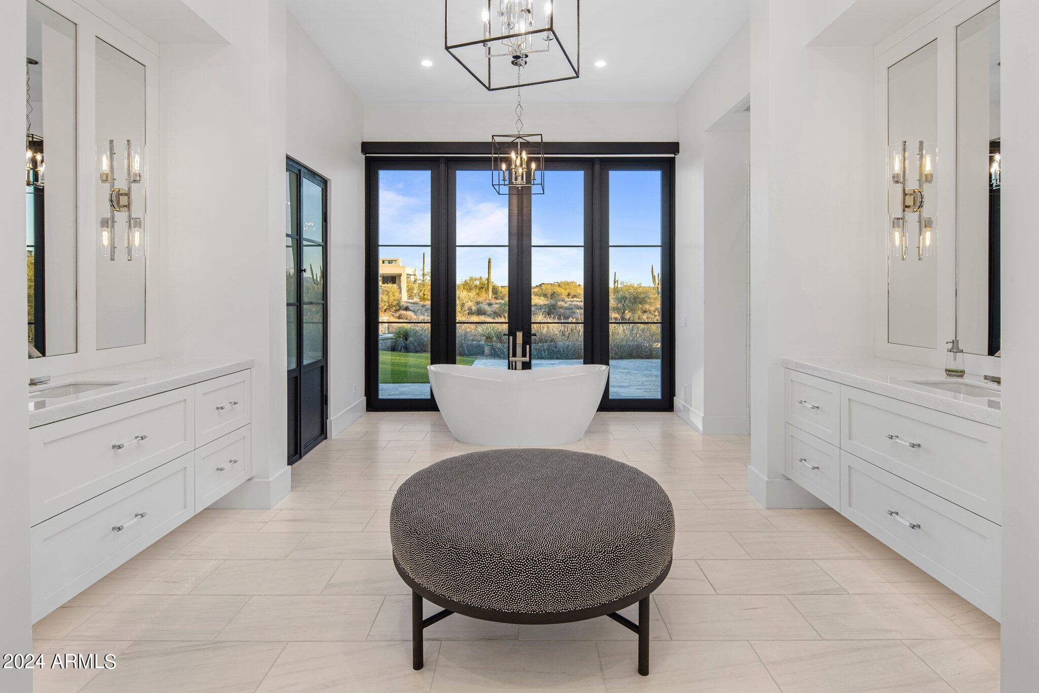 8491 E WHISPER ROCK Trail