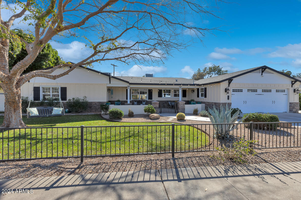 4709 E Mulberry Drive
