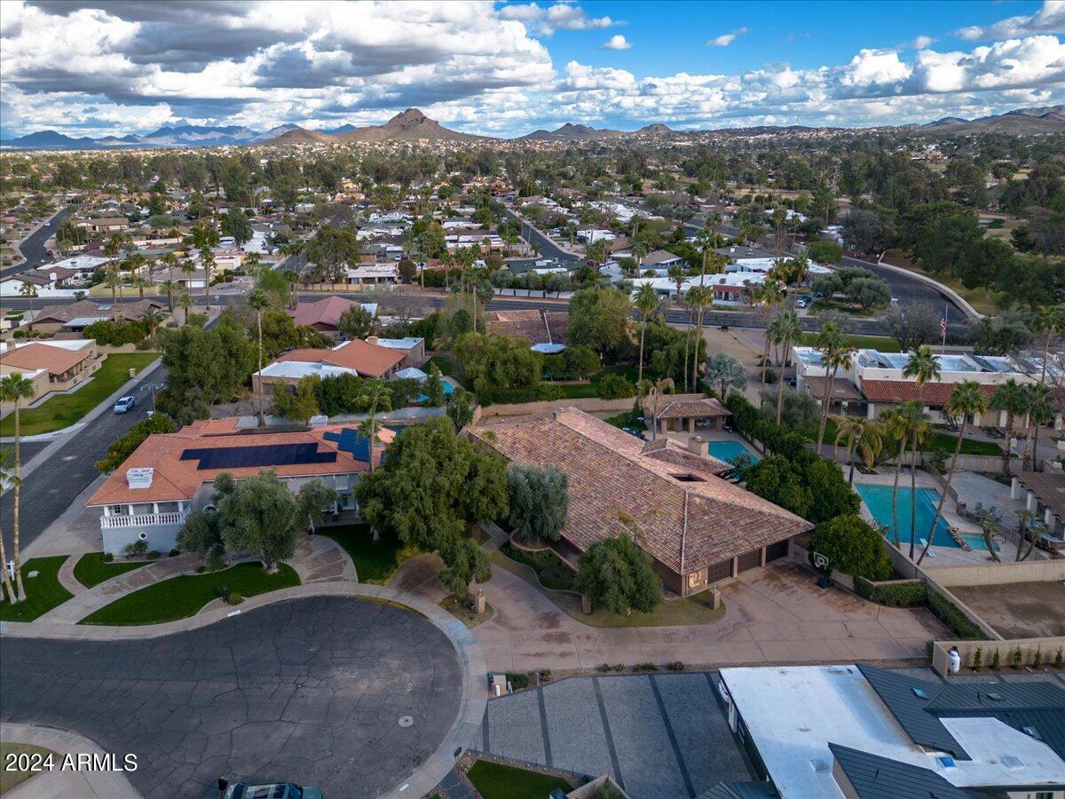 1409 W PORT AU PRINCE Lane