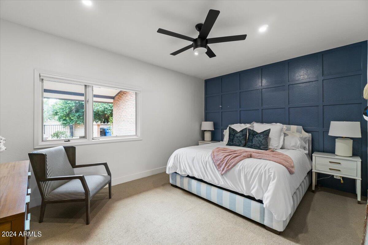 1409 W PORT AU PRINCE Lane