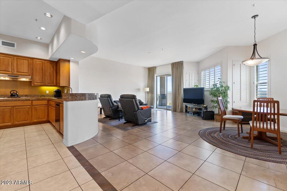 14850 E GRANDVIEW Drive Unit: 132