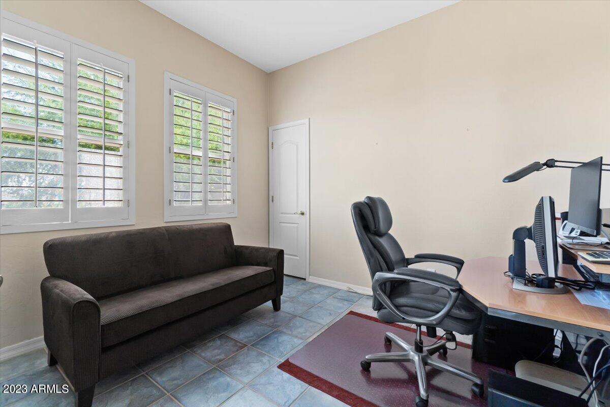 14850 E GRANDVIEW Drive Unit: 132