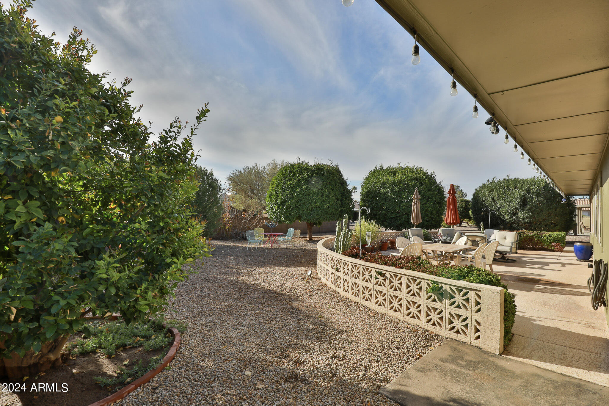 9323 W GLEN OAKS Circle