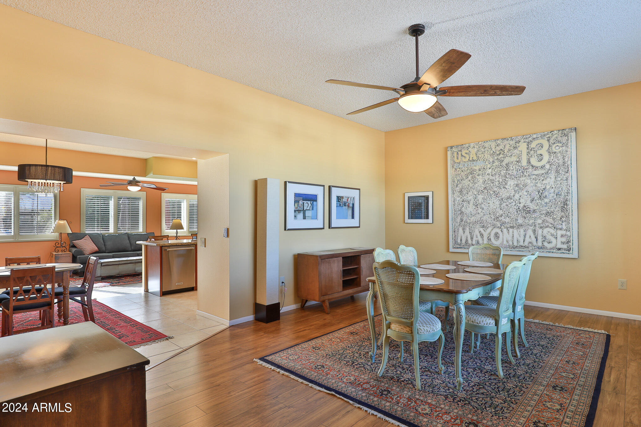 9323 W GLEN OAKS Circle