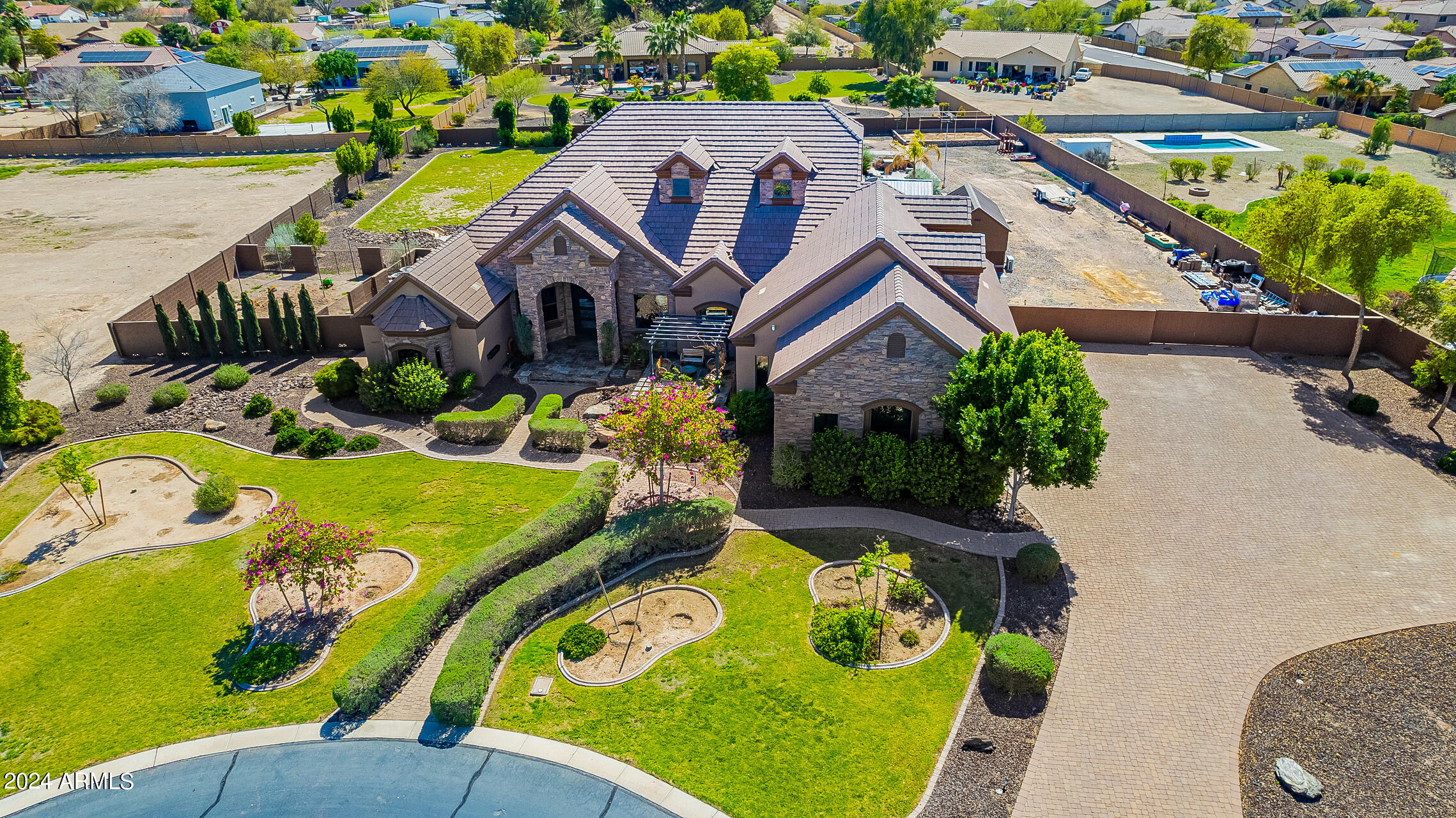 16697 W MOHAVE Street