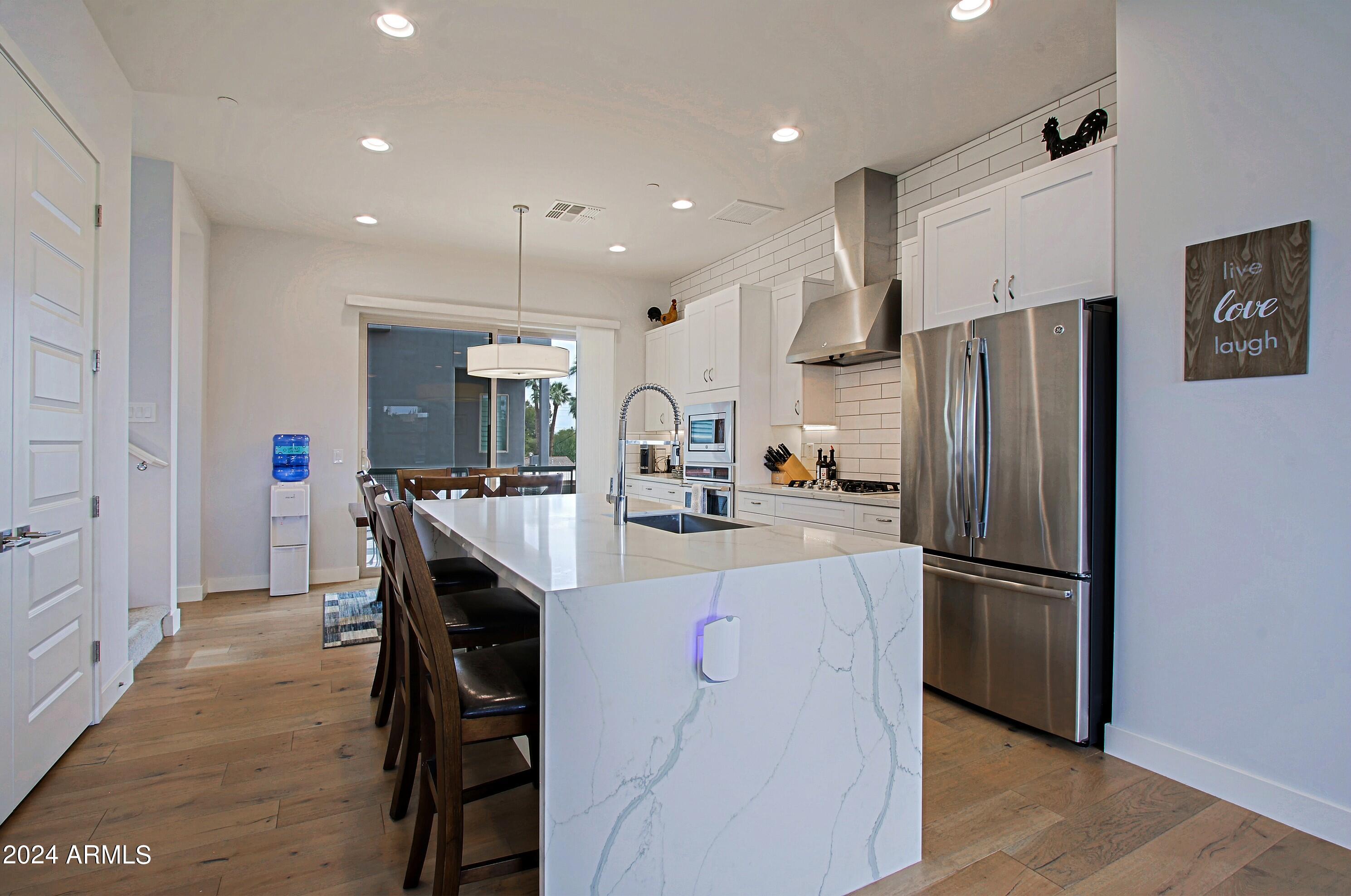 3510 N MILLER Road Unit: 1005