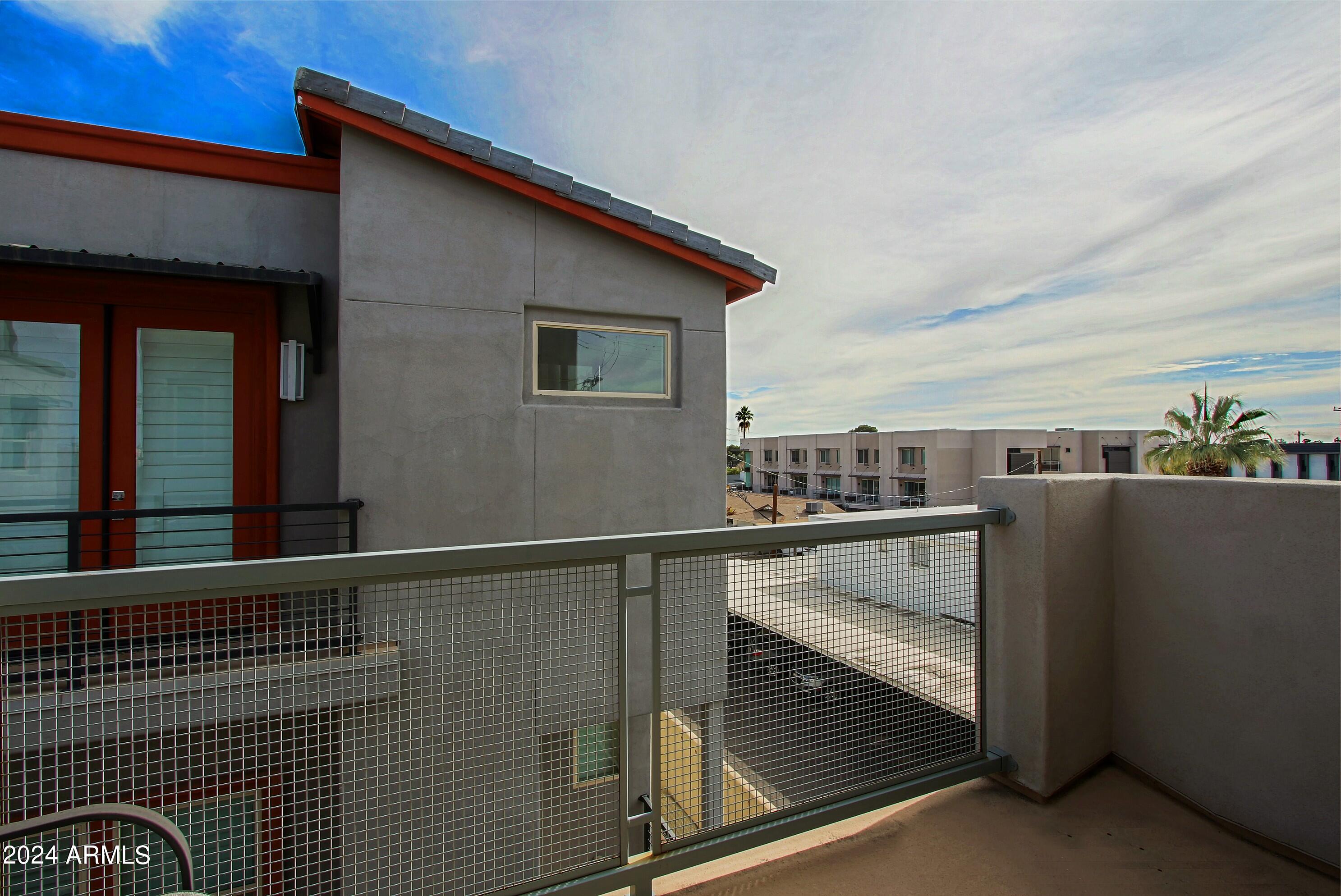 3510 N MILLER Road Unit: 1005