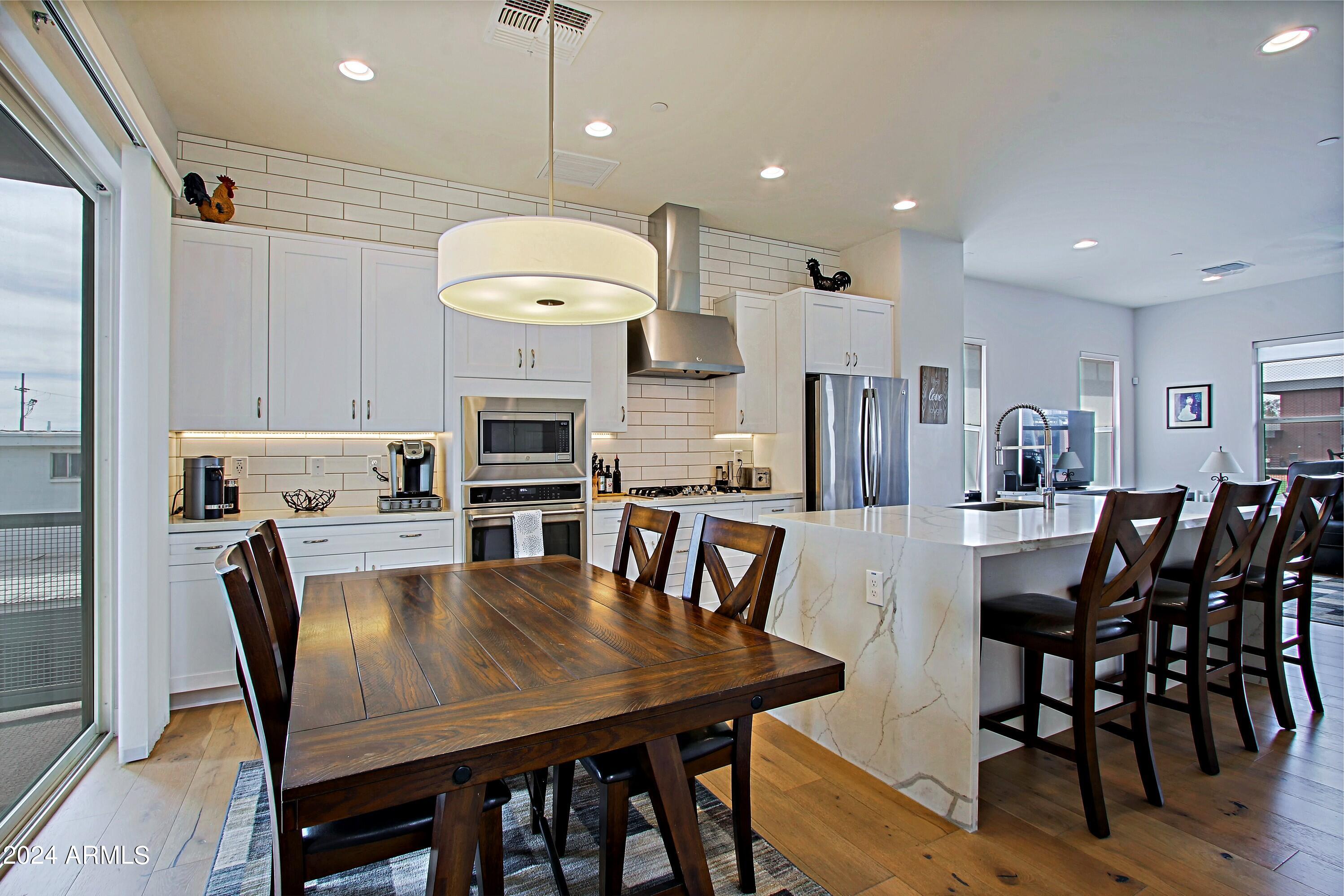 3510 N MILLER Road Unit: 1005