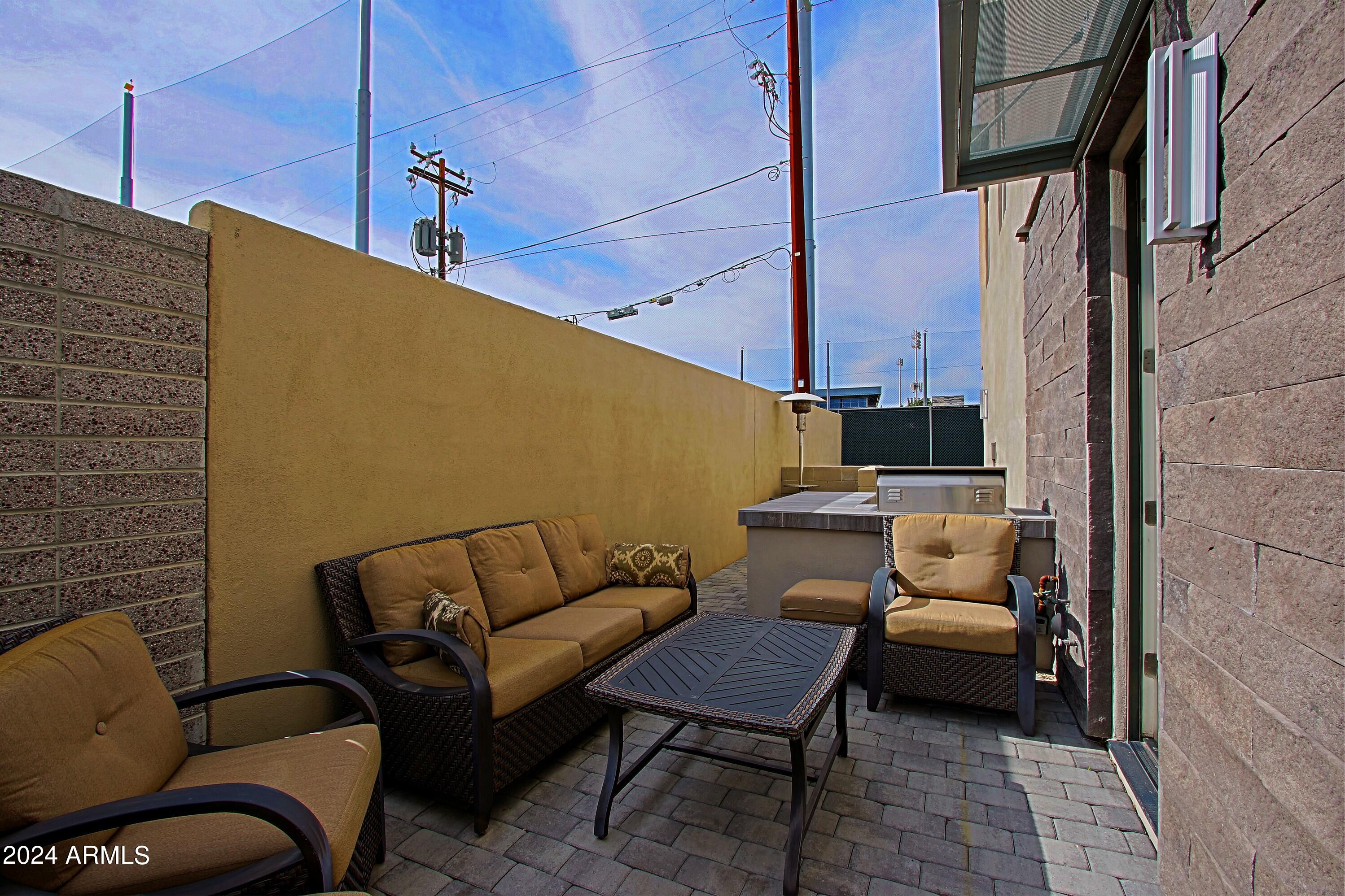 3510 N MILLER Road Unit: 1005