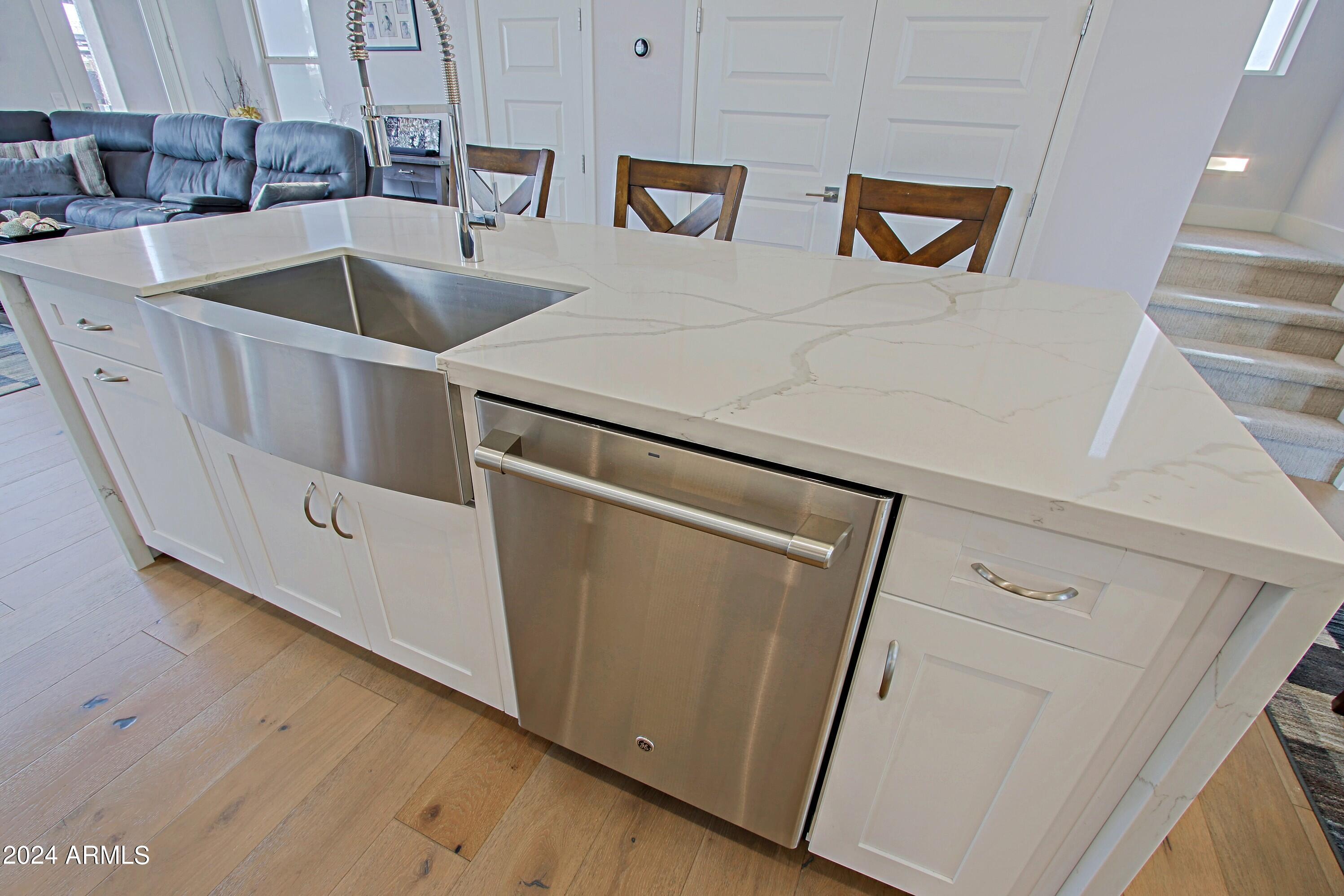 3510 N MILLER Road Unit: 1005