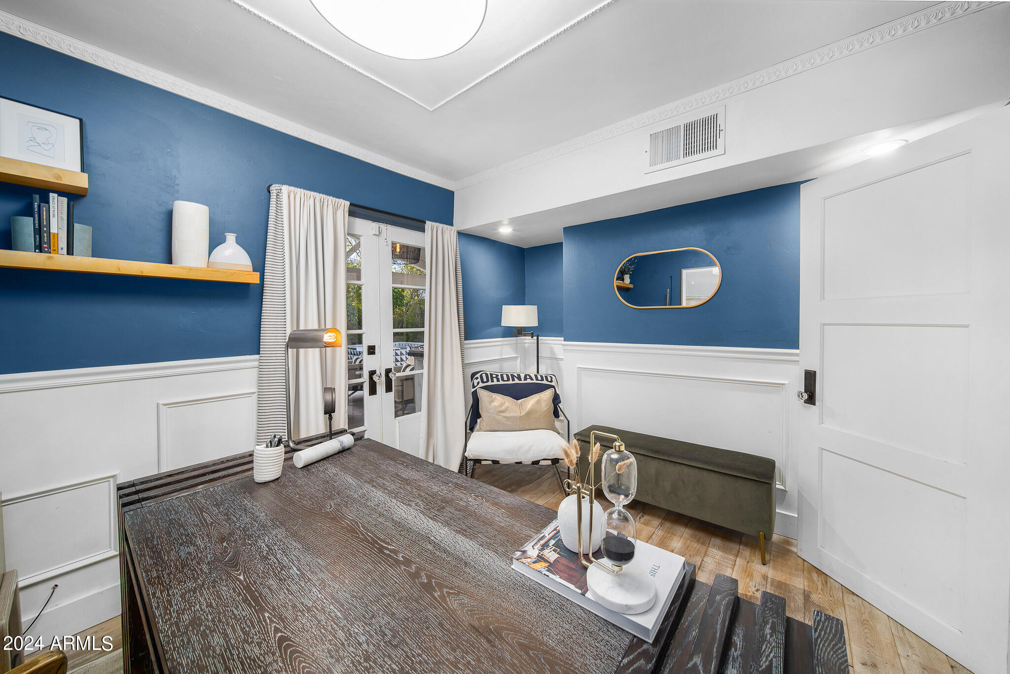 4414 N 33RD Place