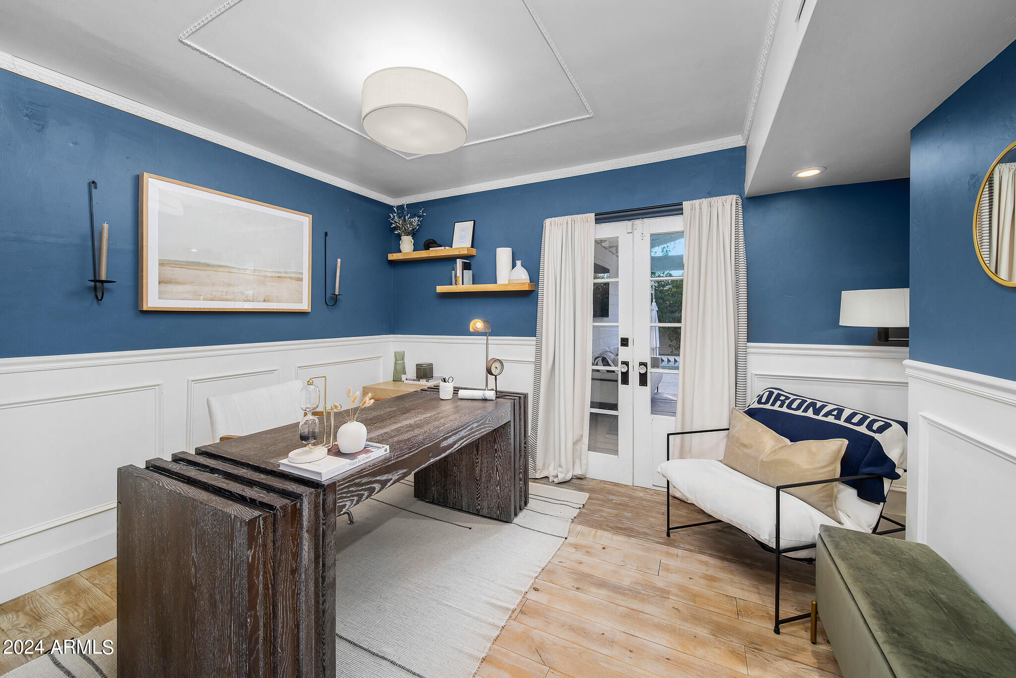 4414 N 33RD Place