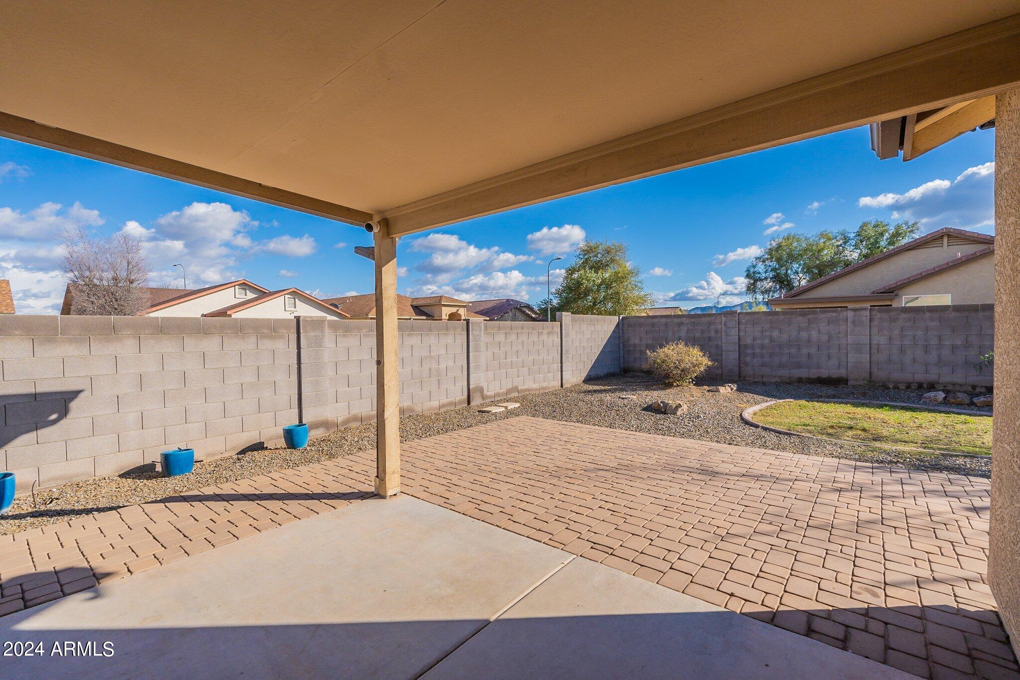 2715 W GRENADINE Road