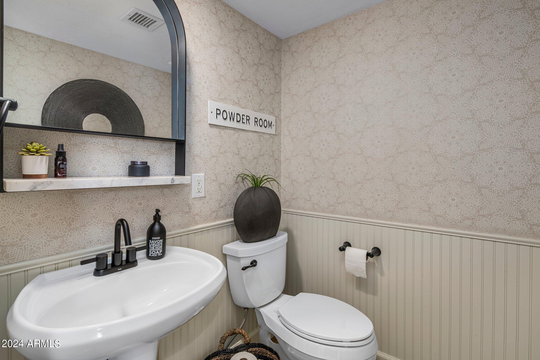 11834 N 52ND Place