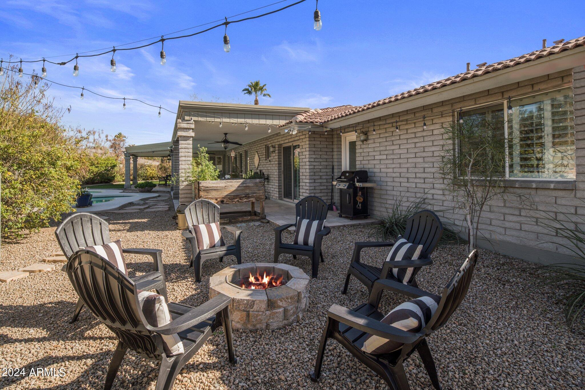 11834 N 52ND Place