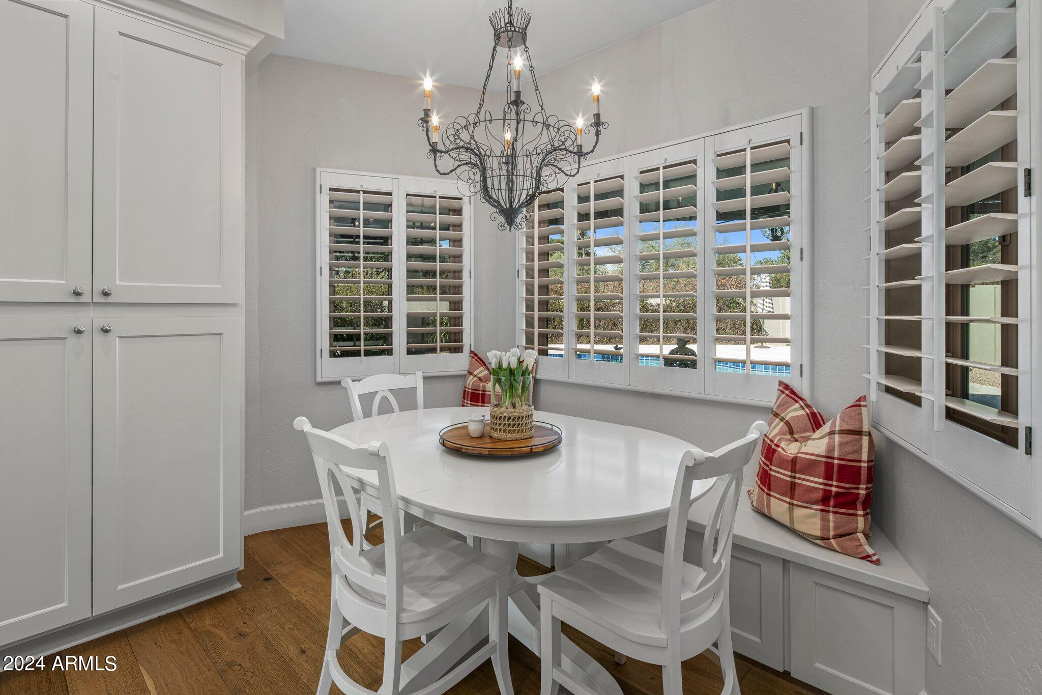 11834 N 52ND Place