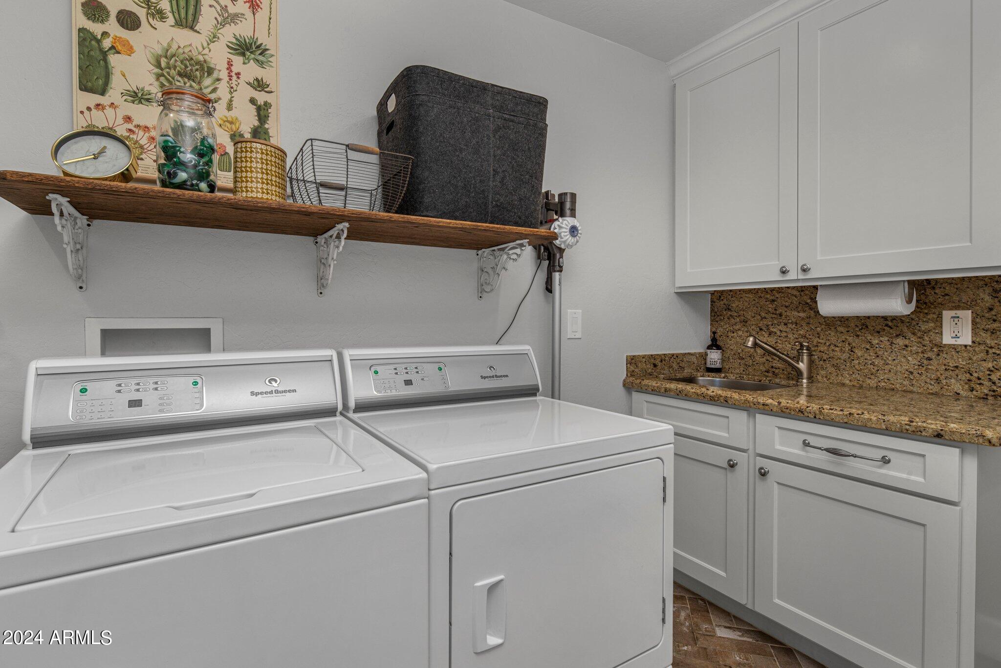 11834 N 52ND Place