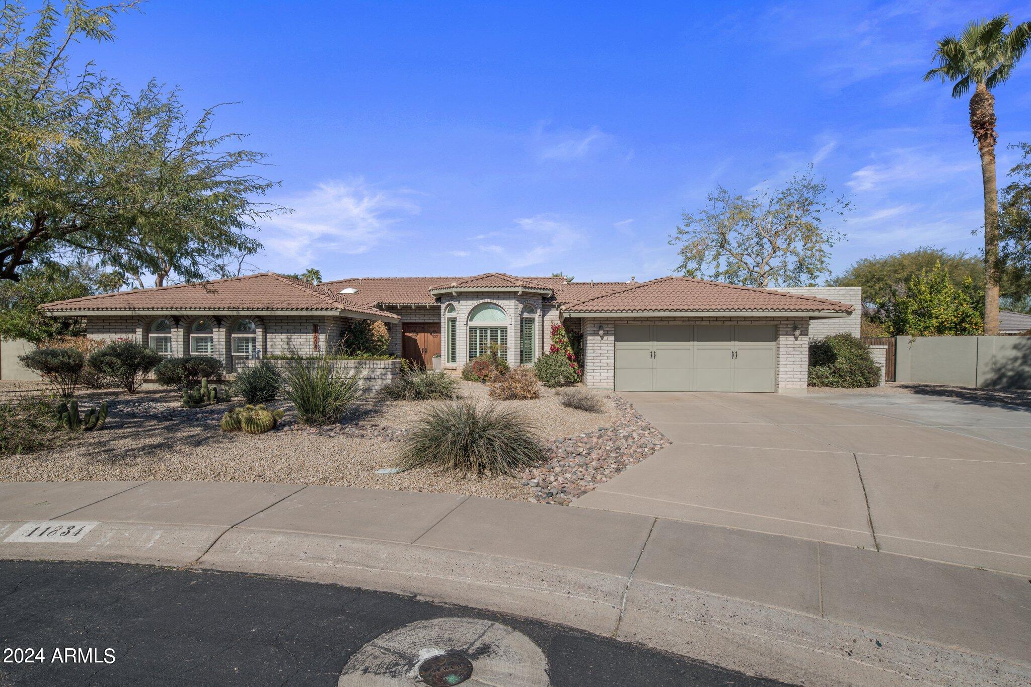 11834 N 52ND Place