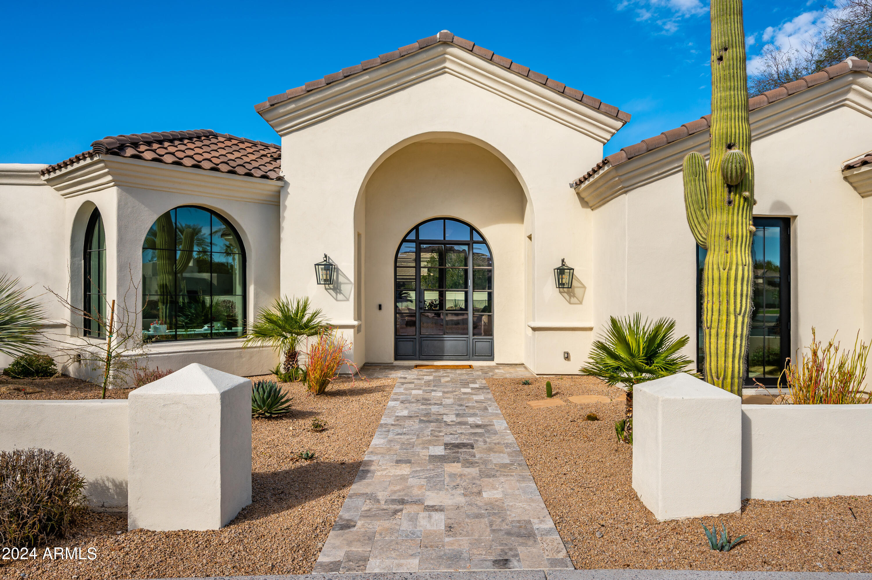 7062 E BELMONT Avenue