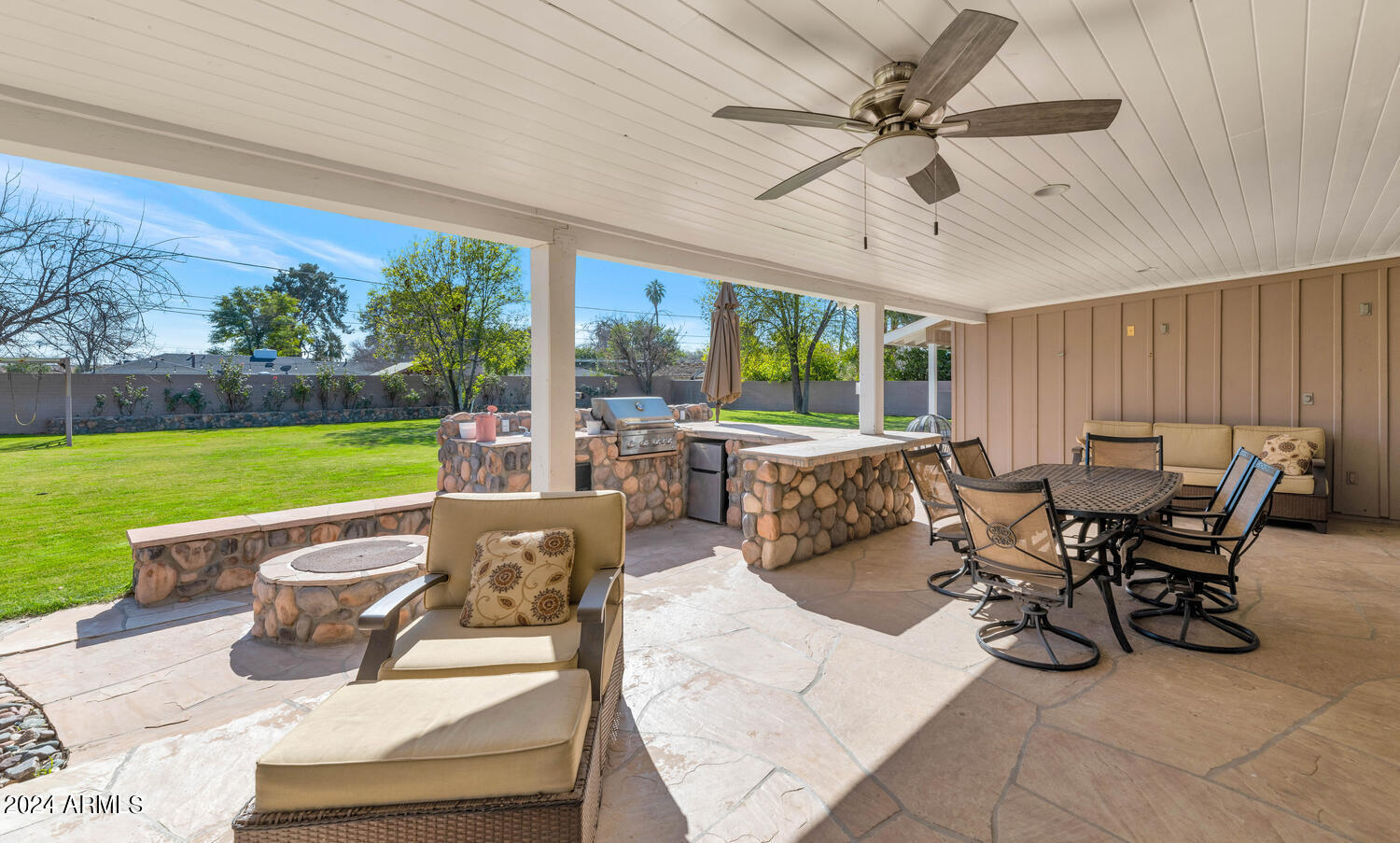 3713 E CAMELBACK Road