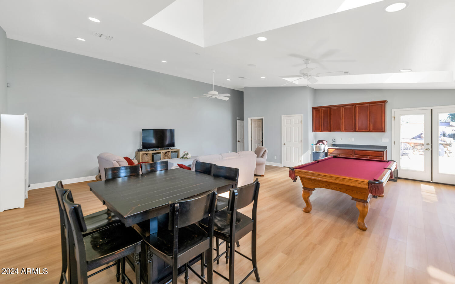 3713 E CAMELBACK Road