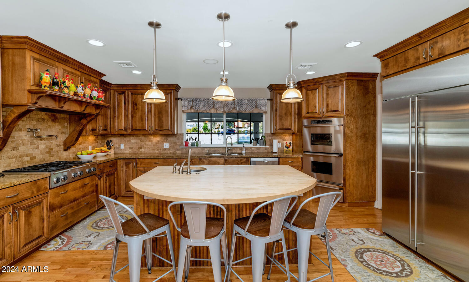 3713 E CAMELBACK Road