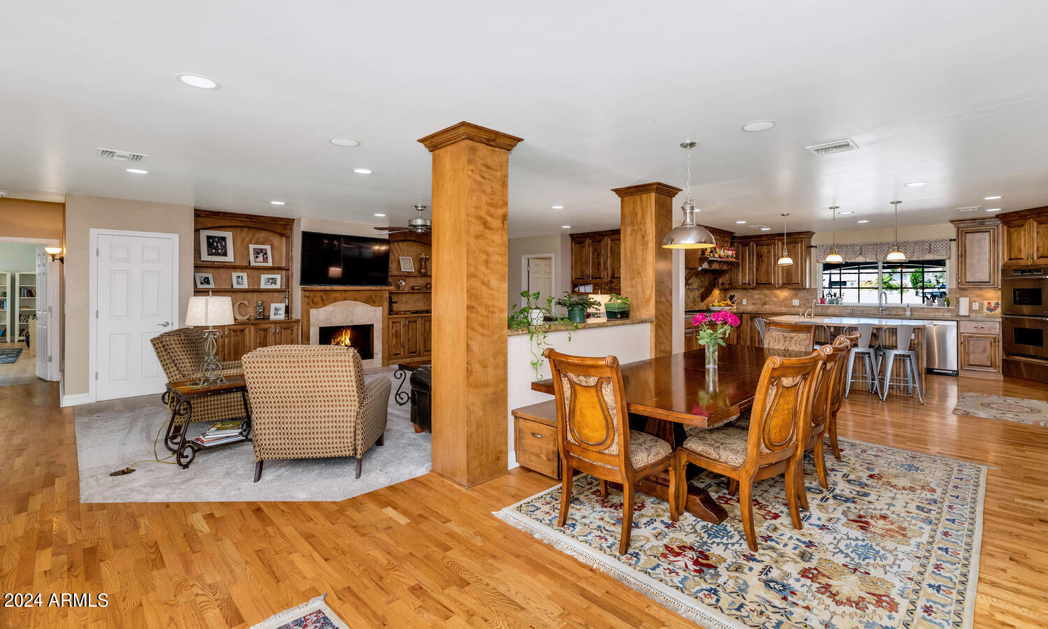 3713 E CAMELBACK Road