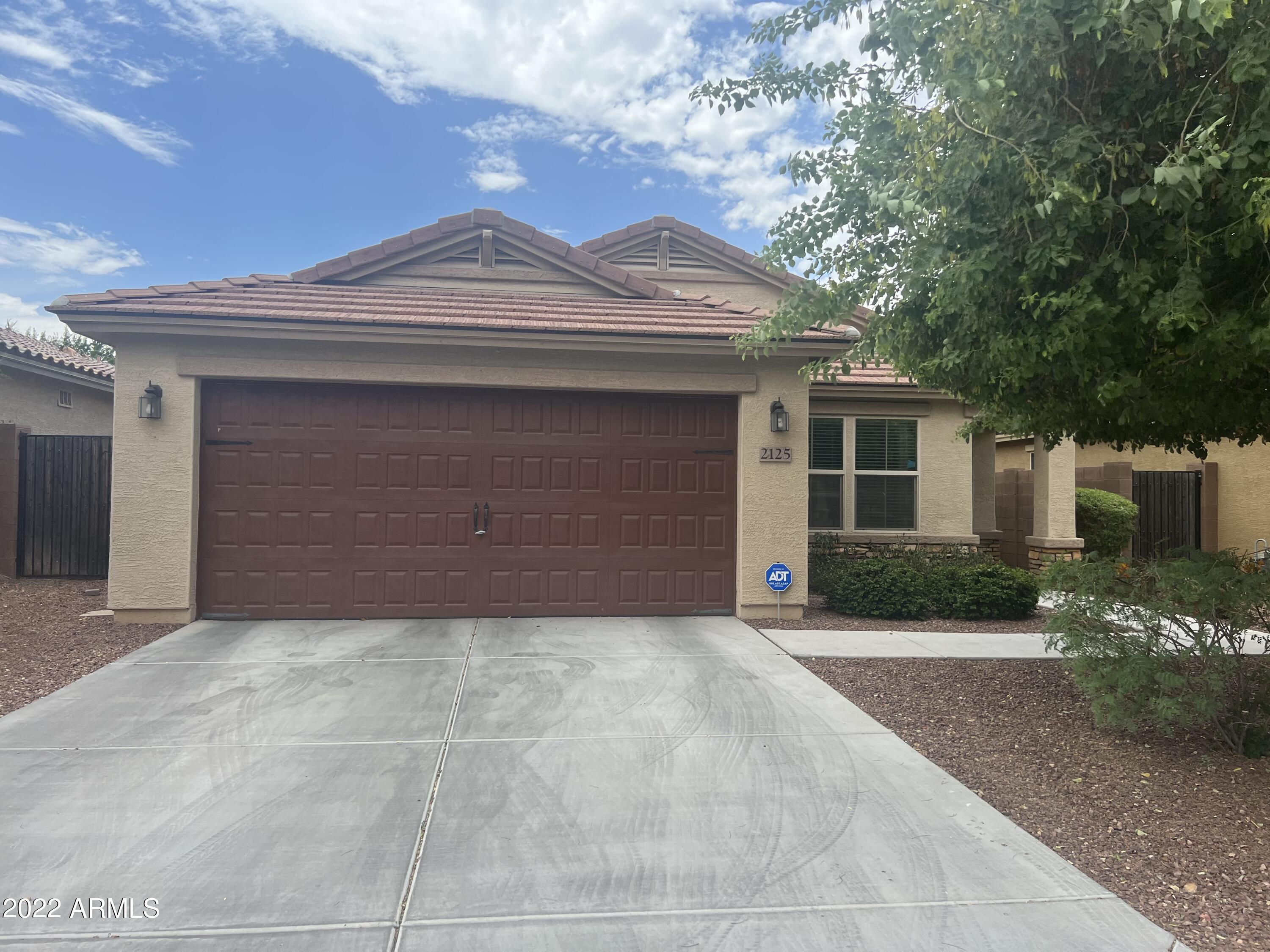2125 E CAMPO BELLO Drive