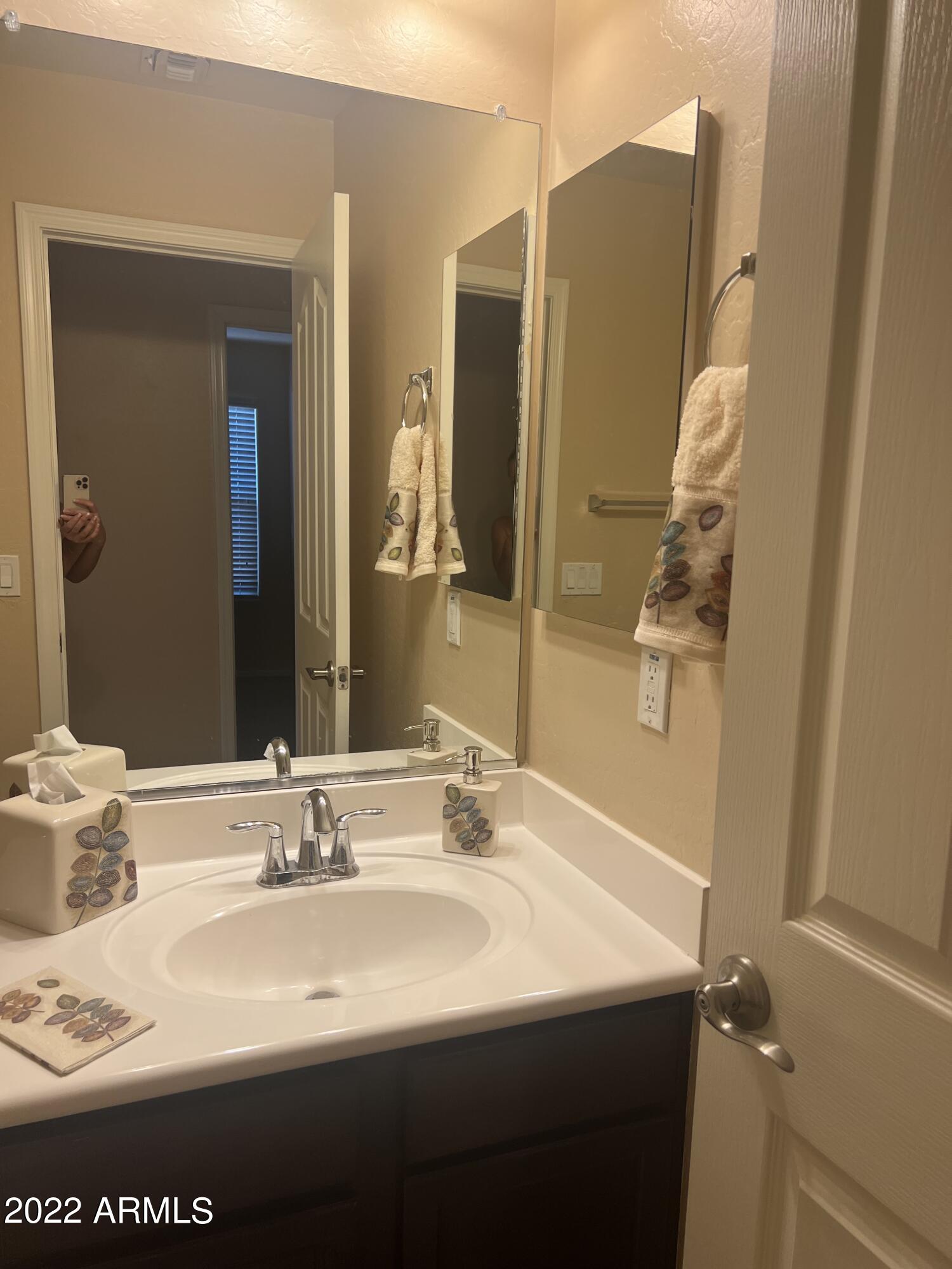 2125 E CAMPO BELLO Drive