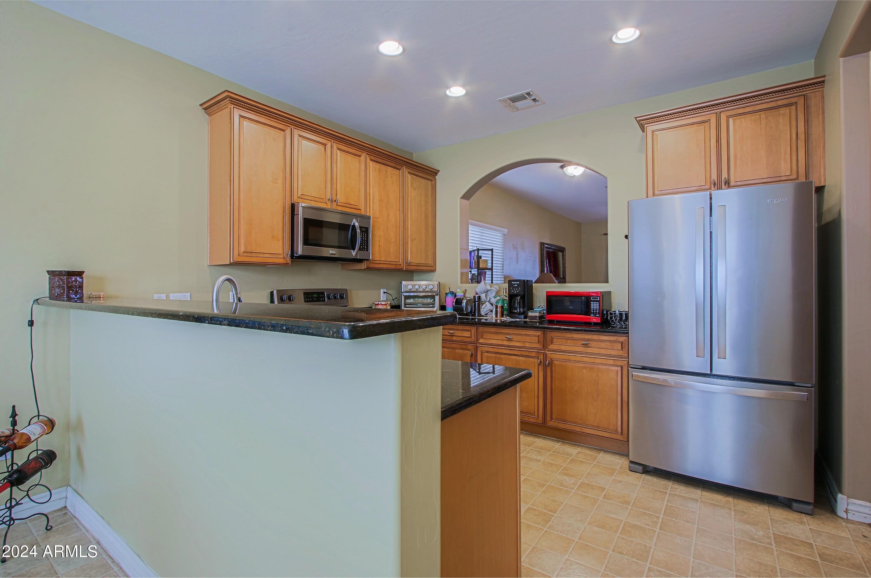 33319 N SLATE CREEK Drive