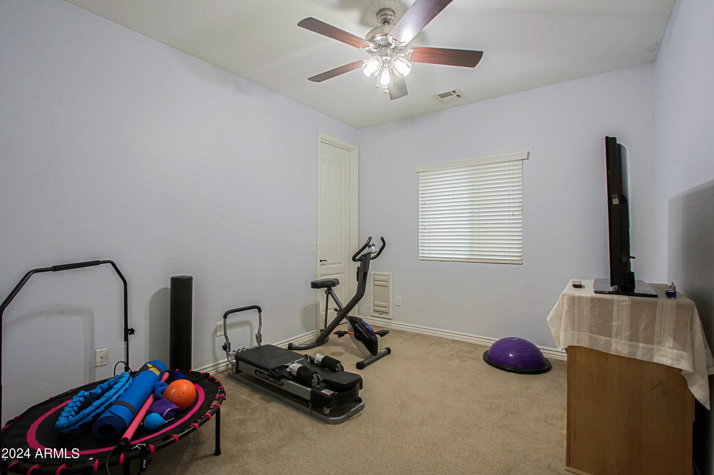 33319 N SLATE CREEK Drive