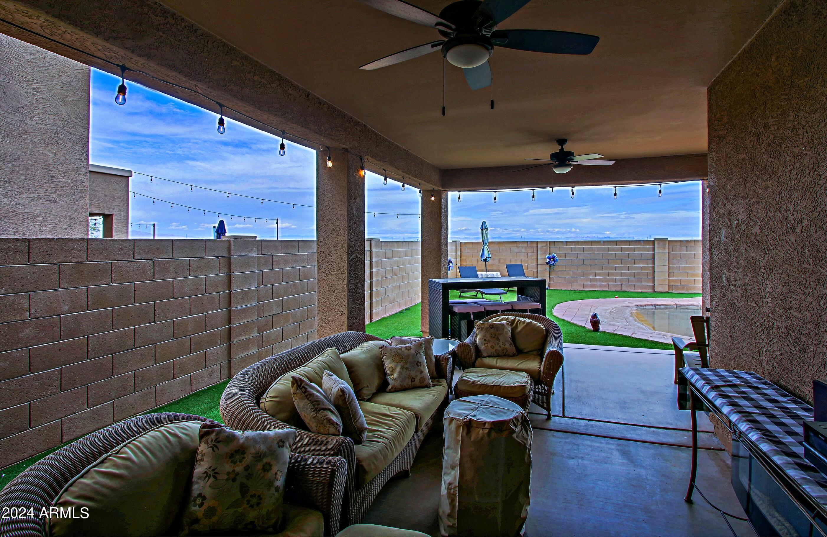 33319 N SLATE CREEK Drive