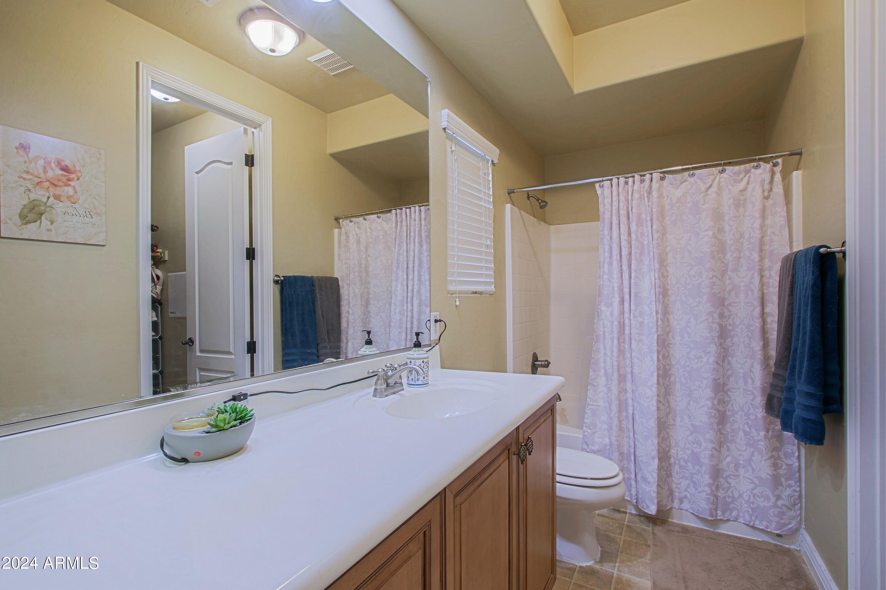 33319 N SLATE CREEK Drive