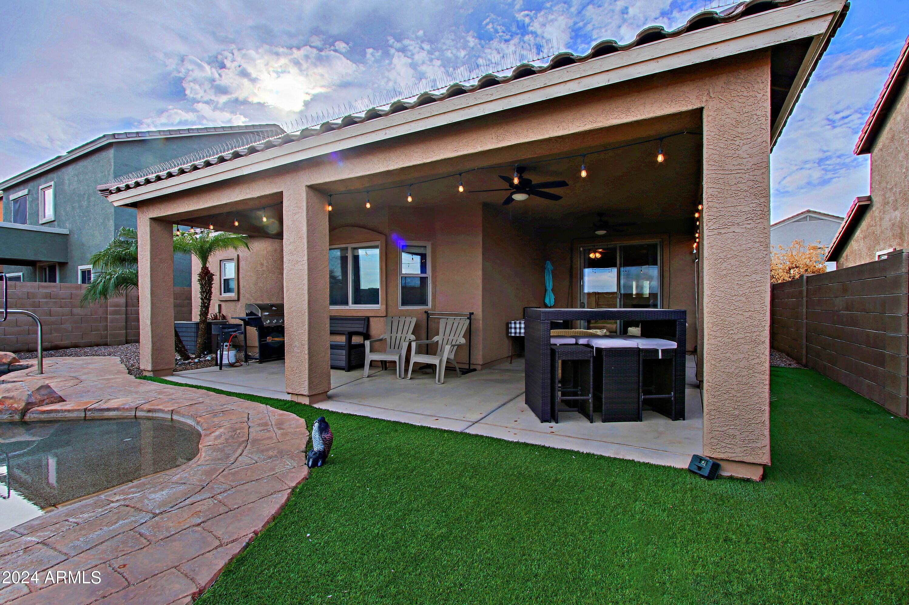33319 N SLATE CREEK Drive