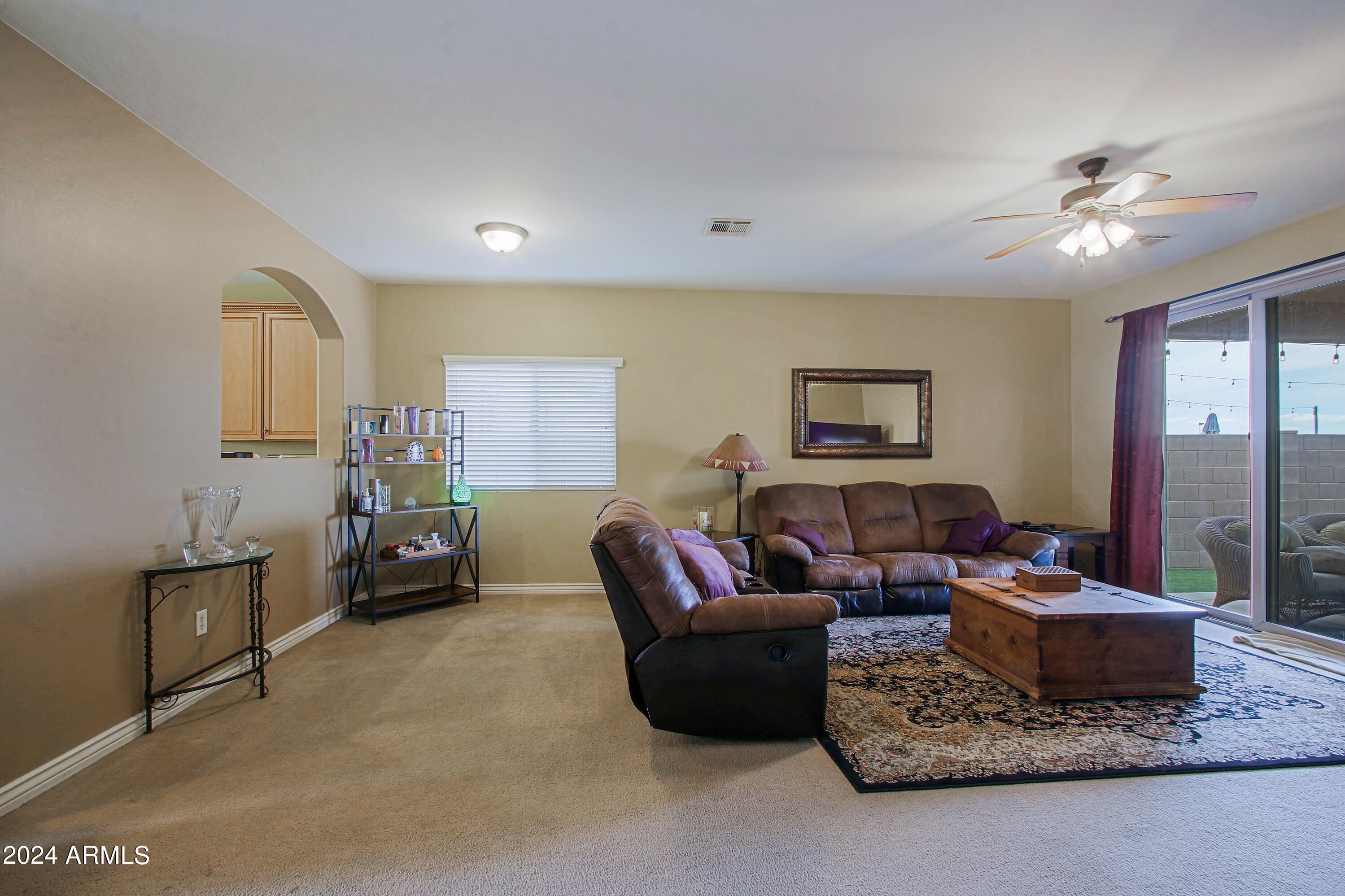 33319 N SLATE CREEK Drive