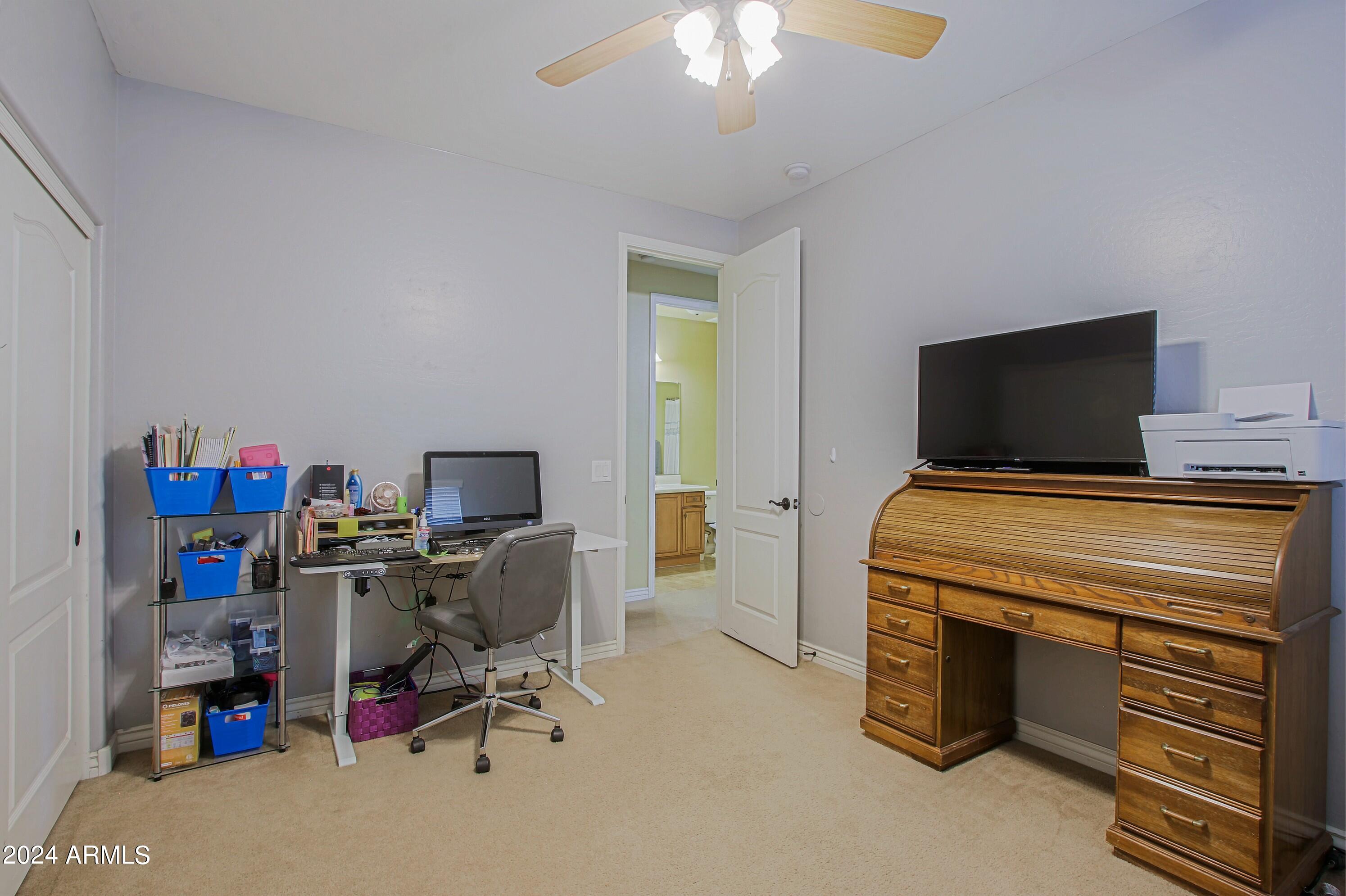 33319 N SLATE CREEK Drive