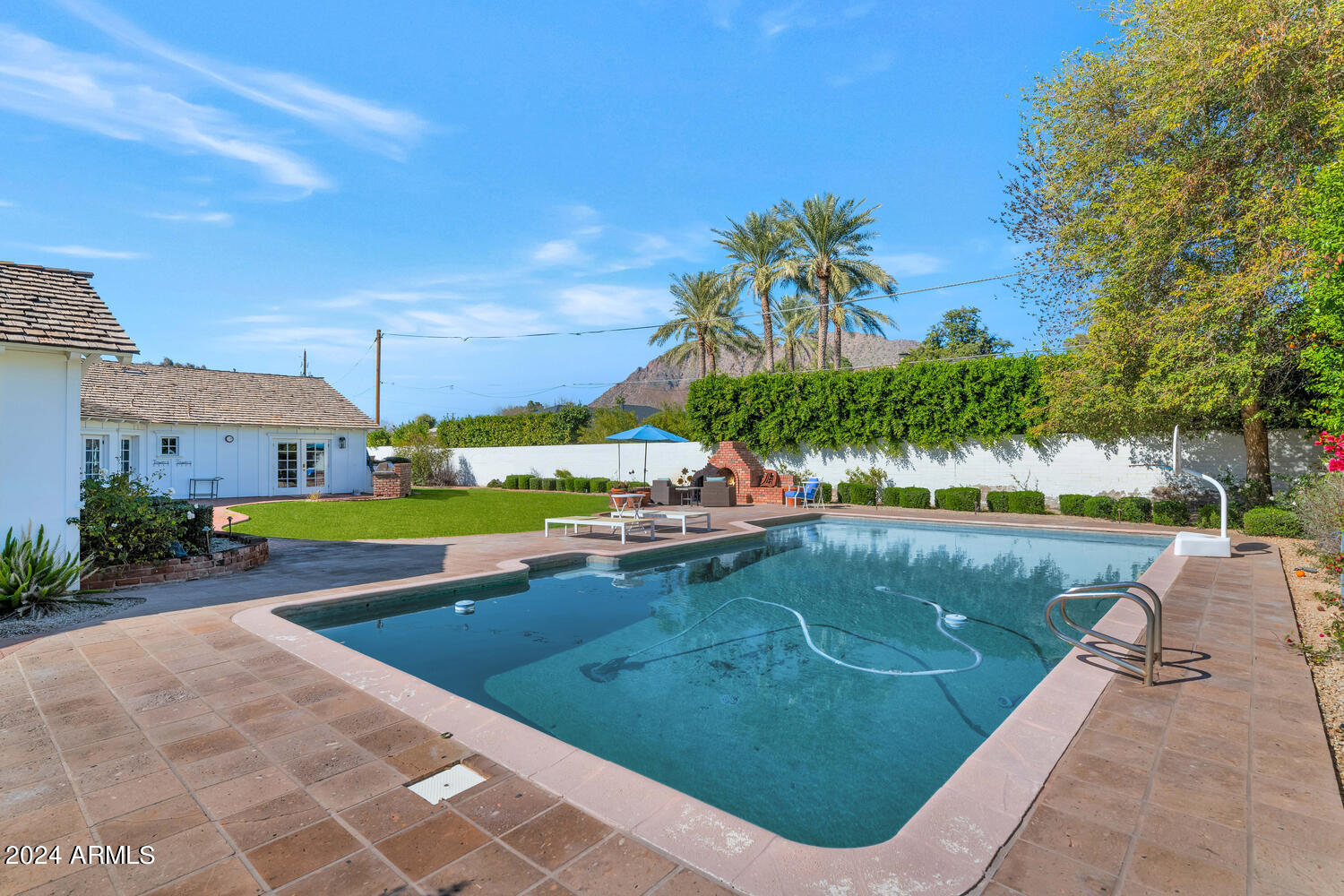 6210 E EXETER Boulevard