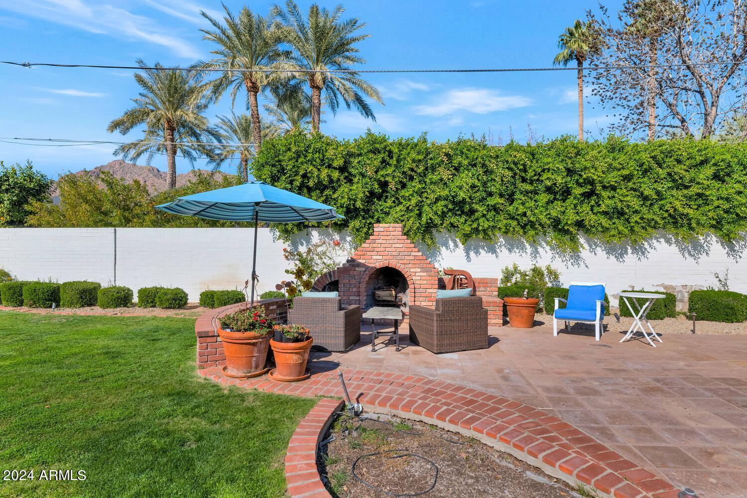 6210 E EXETER Boulevard