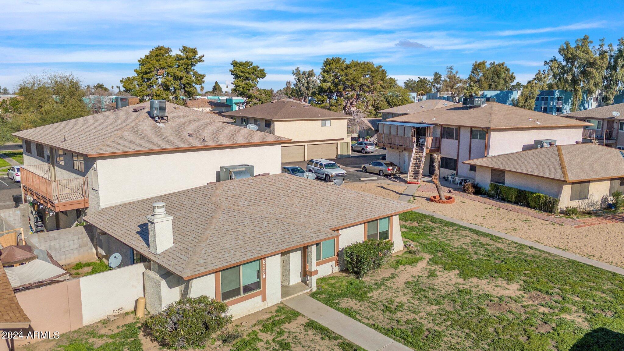 8108 N 33RD Avenue