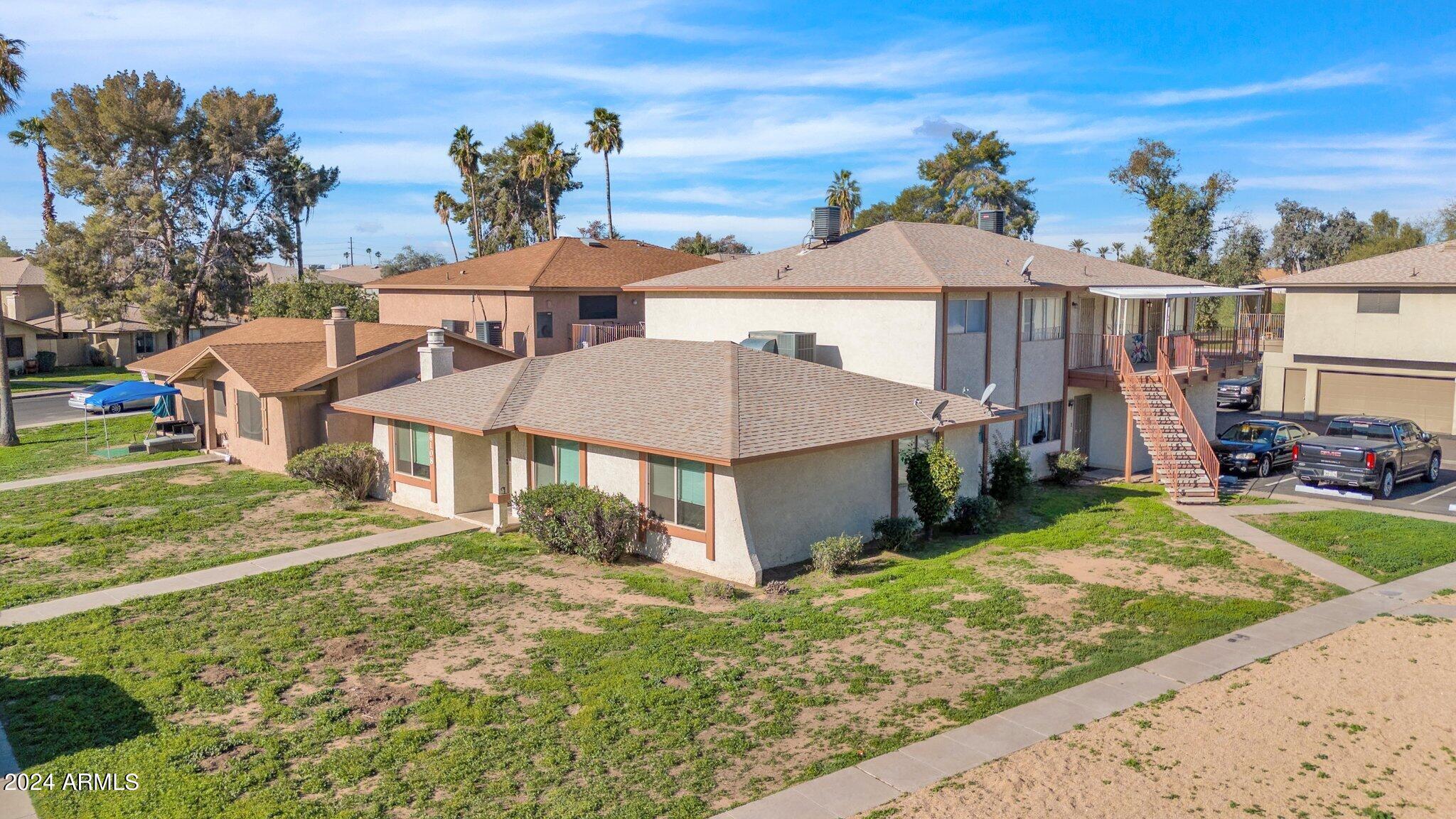 8108 N 33RD Avenue