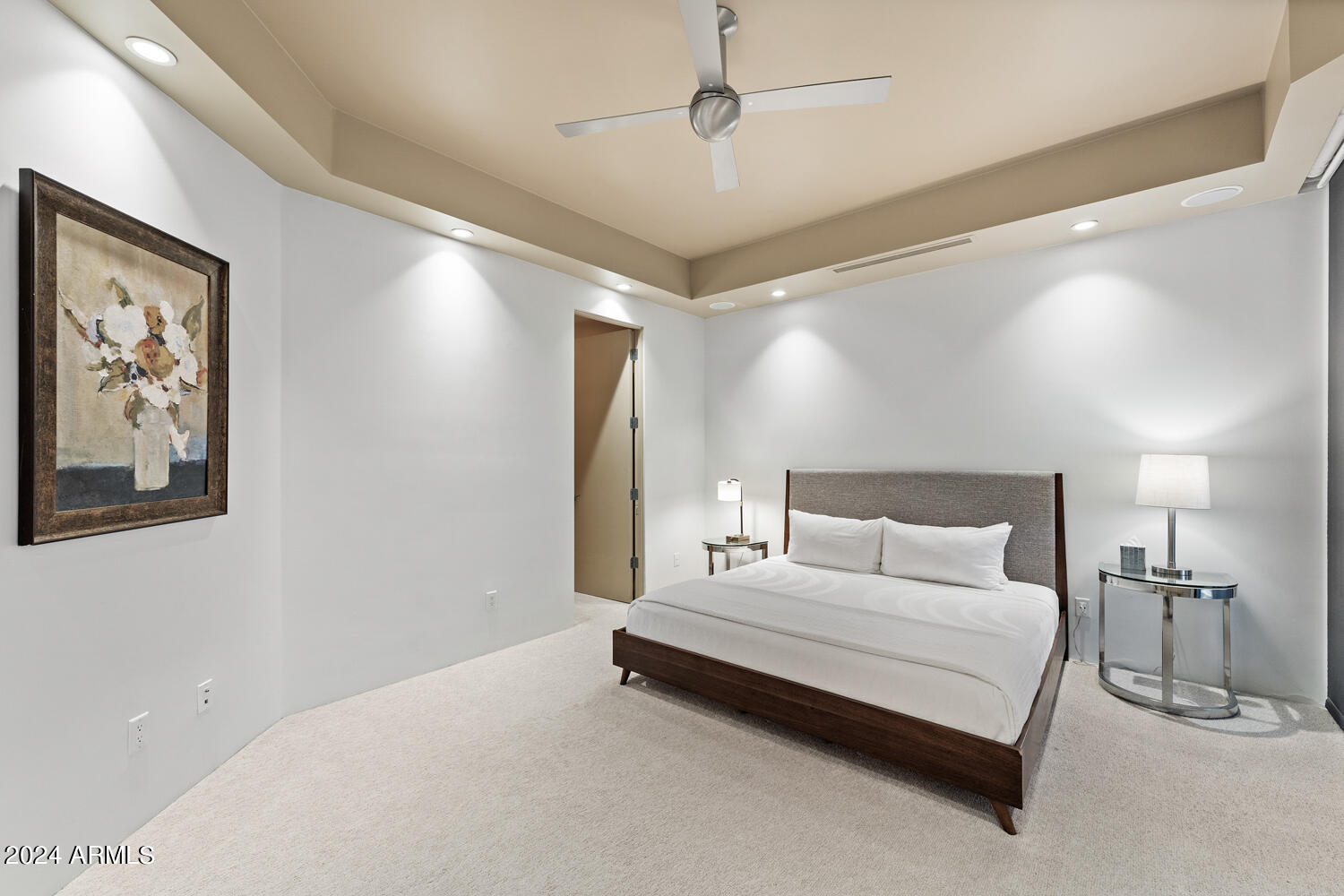 4612 E Foothill Drive