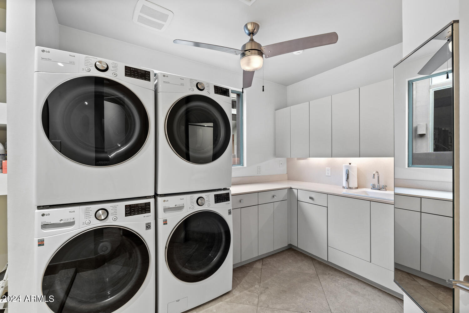 4612 E Foothill Drive