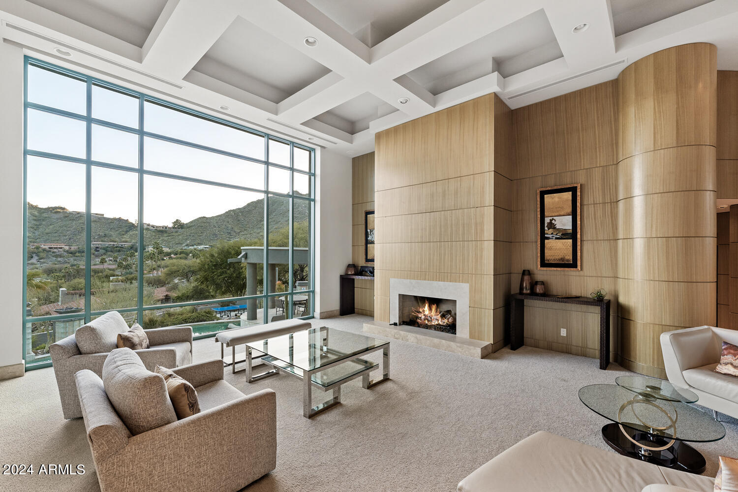 4612 E Foothill Drive