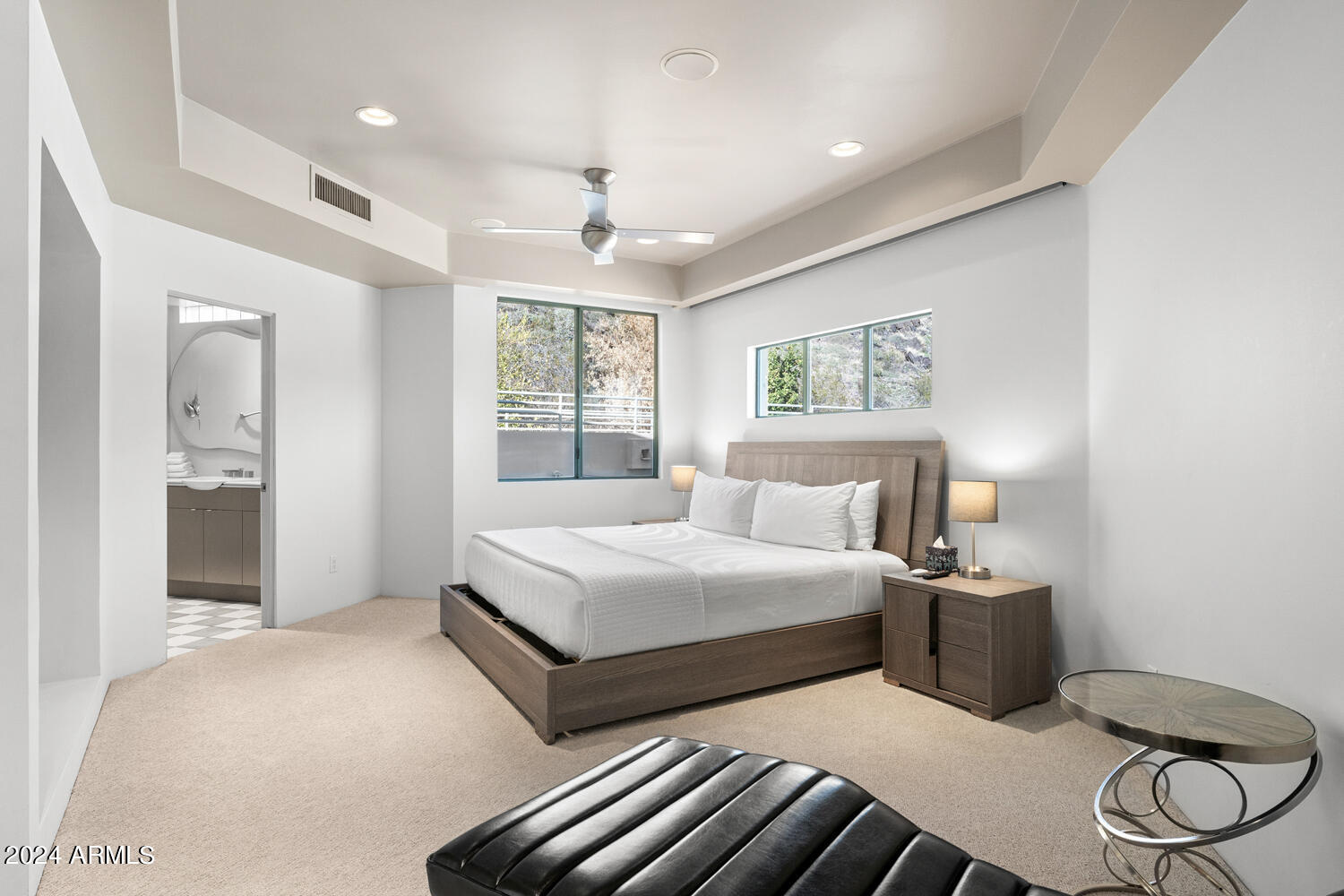 4612 E Foothill Drive